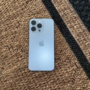 iPhone 13 Pro Sierra Blue 256 GB Carrier Unlocked
